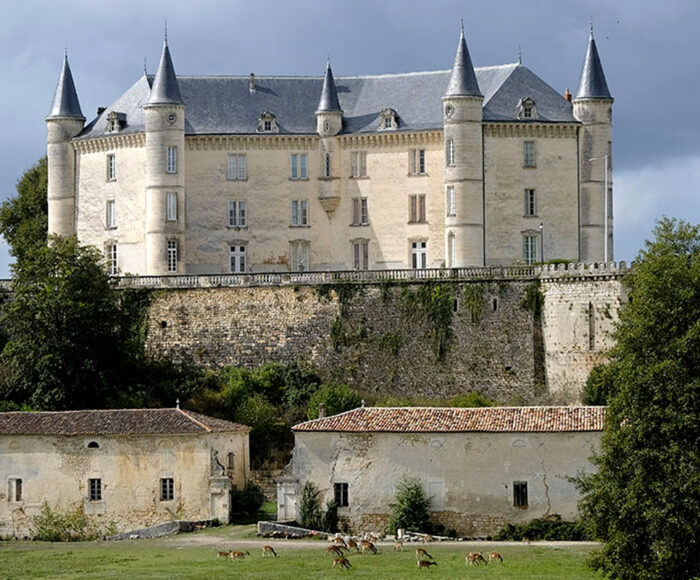Commanderie Boisné-La Tude Lo architectes